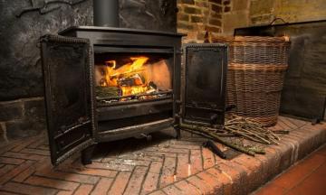 Tips To Maximize Heat Efficiency in Your Wood-Burning Stove